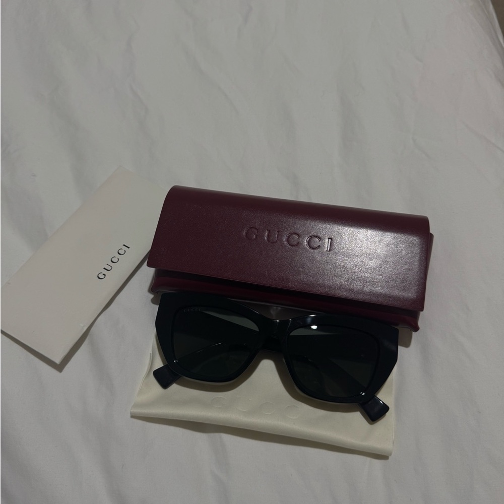 Gucci Black Cat-Eye Sunglasses